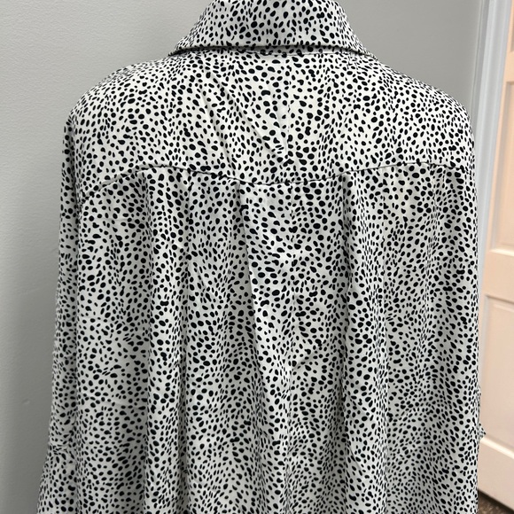 Easel 3X Oversized Button Down Shirt Abstract Dot Print Dolman Sleeve Tunic Top - Picture 3 of 10